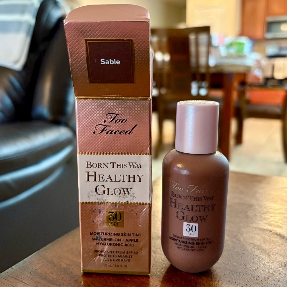 💎 Too Faced Born This Way Healthy Glow SPF 30 Skin Tint Foundation Sable New
